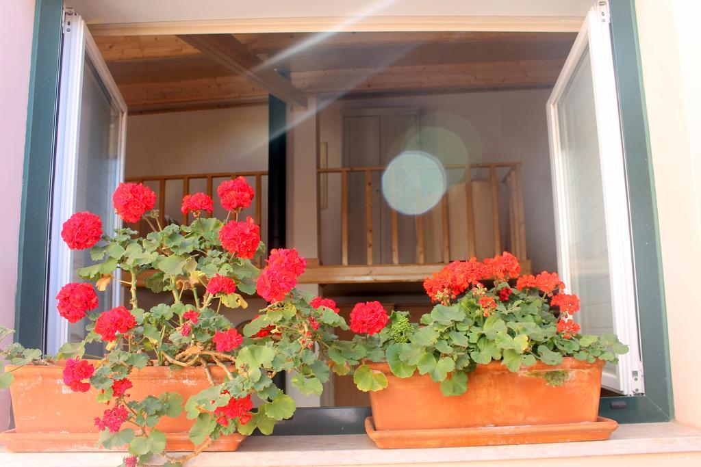 Bairro Alto House, By Timecooler Apartment Lisbon Room photo
