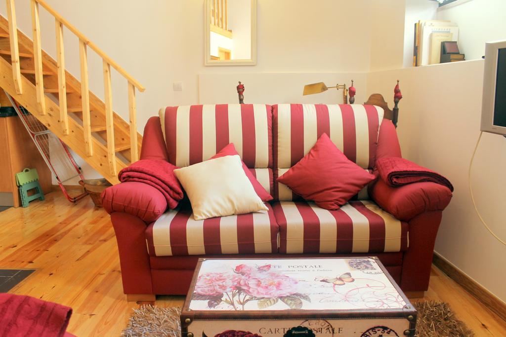 Bairro Alto House, By Timecooler Apartment Lisbon Room photo