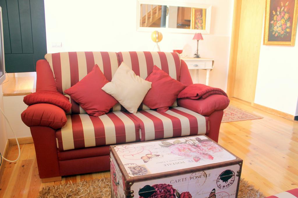 Bairro Alto House, By Timecooler Apartment Lisbon Room photo